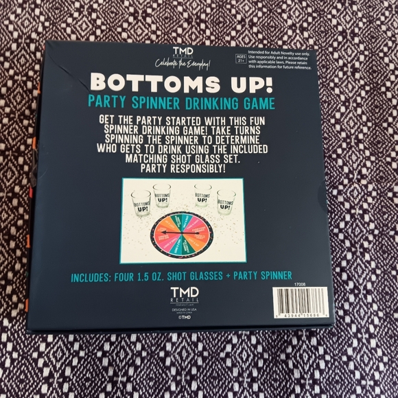 Bottoms Up Party Spinner Drinking Game BNIB Stocking Stuffer New Years Eve - Picture 2 of 3